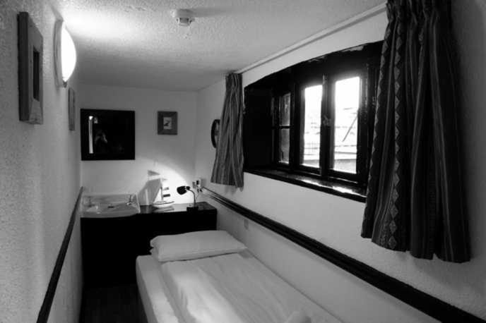Auberge de jeunesse The Holyhead à Dublin Chambre photo